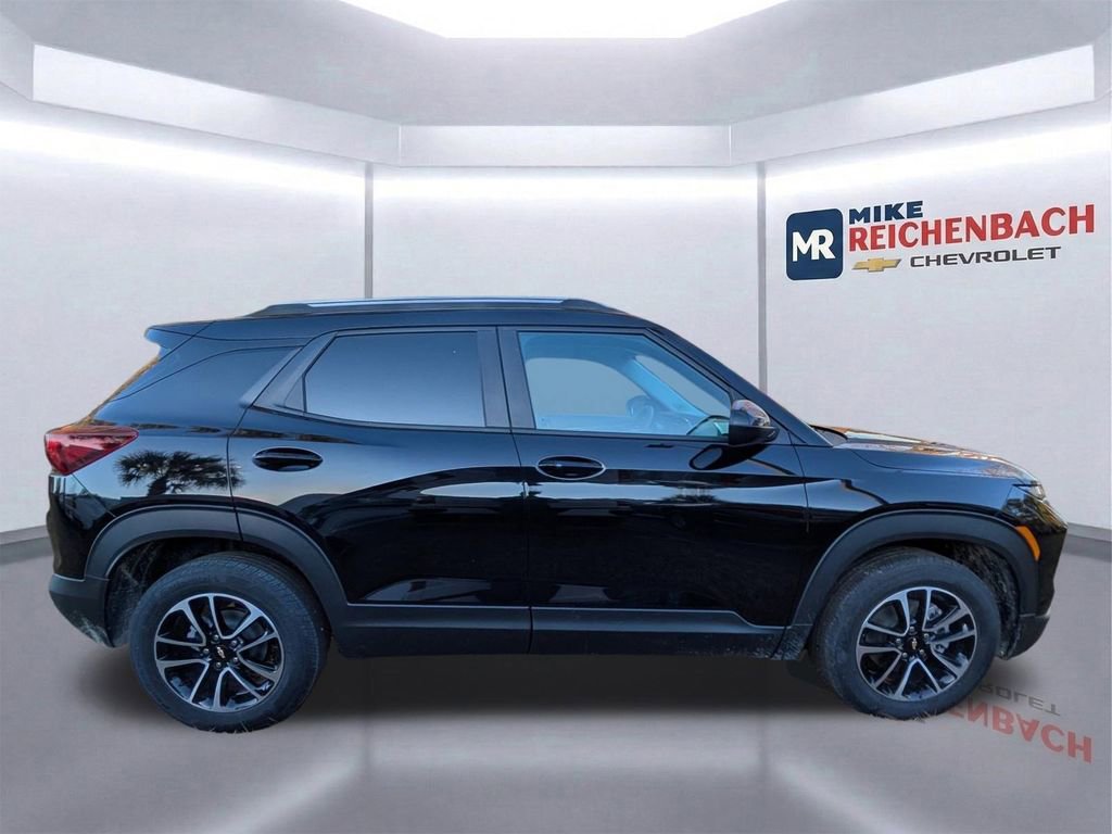 New 2026 Chevrolet TrailBlazer LT w/ Driver Confidence Package video 3
