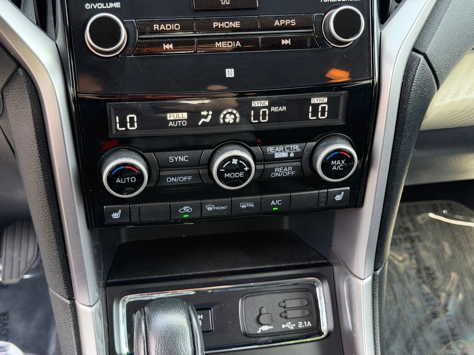 Used 2019 Subaru Ascent Premium AWD/4WD image 24