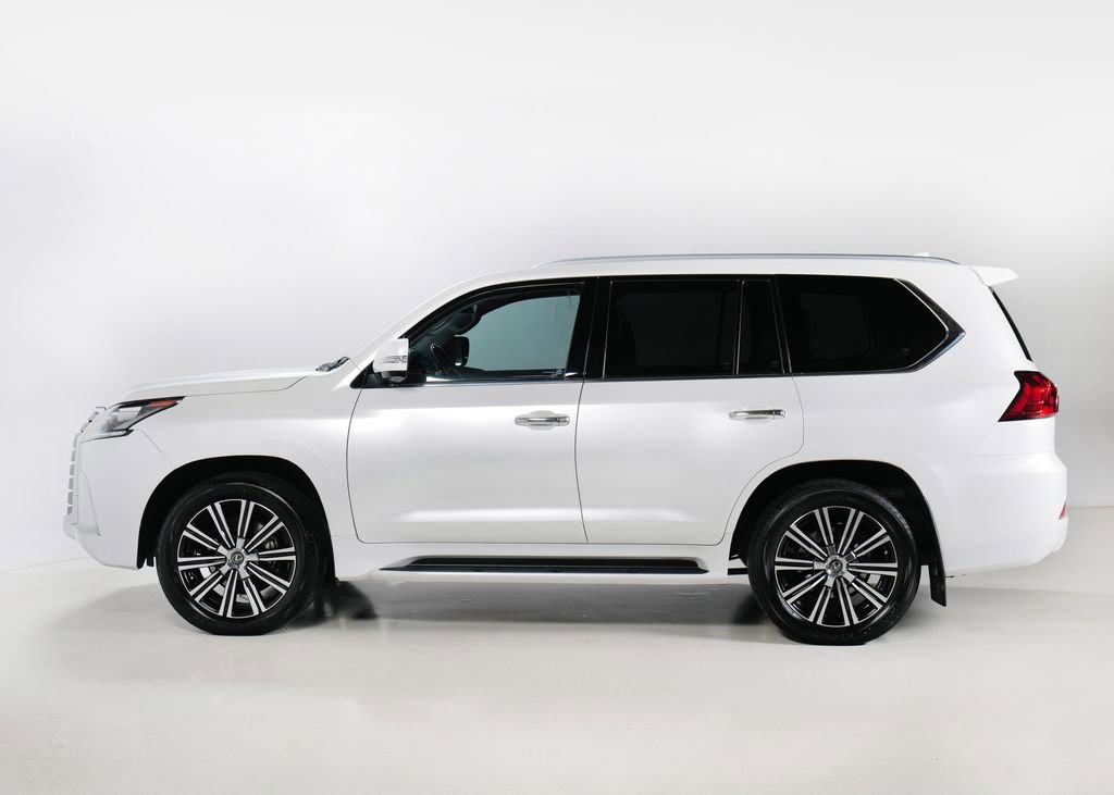 Used 2018 Lexus LX 570 4WD image 6