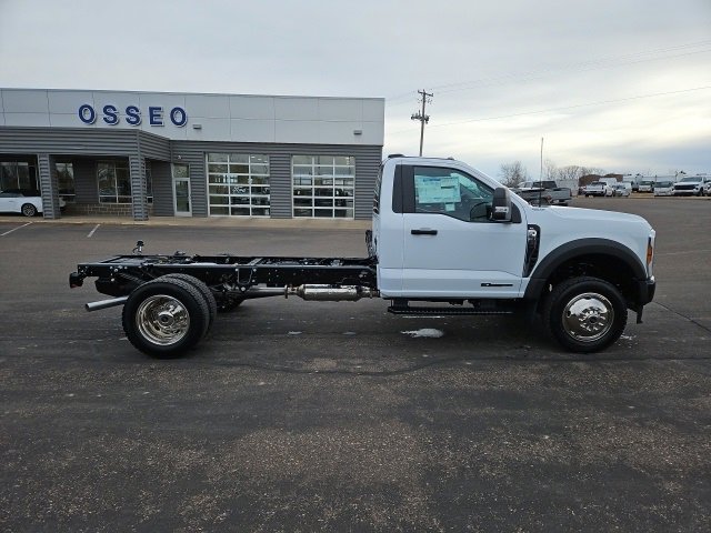 New 2025 Ford F550 4x4 Regular Cab Super Duty image 7