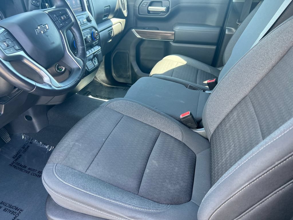 Used 2021 Chevrolet Silverado 1500 RST w/ Bed Protection Package AWD/4WD image 10