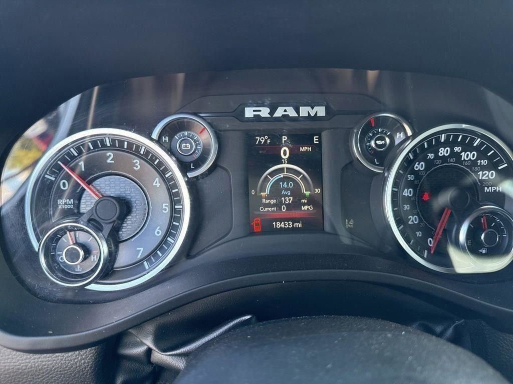 Used 2024 RAM 1500 Big Horn image 33