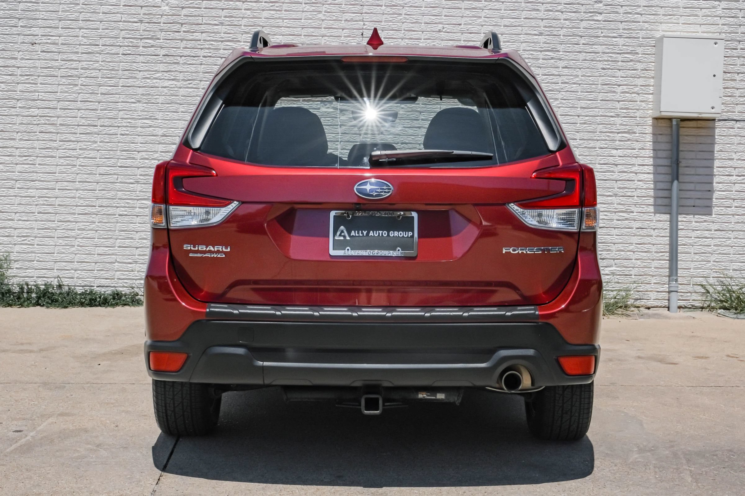 Used 2023 Subaru Forester Limited w/ Popular Package #2 AWD/4WD image 9