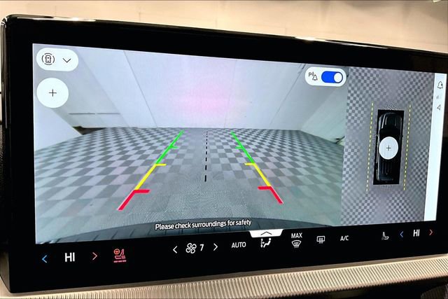 Used 2025 Ford Explorer ST-Line w/ Premium Package image 27