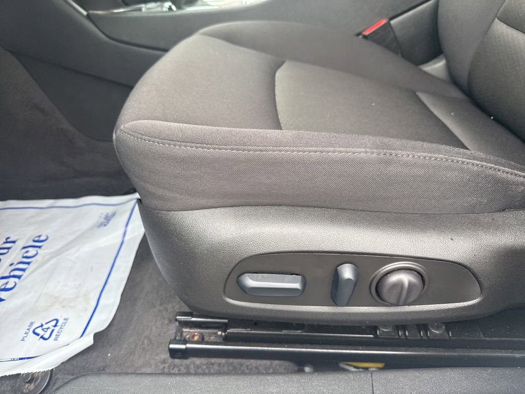 Used 2025 Chevrolet Malibu LT FWD image 29