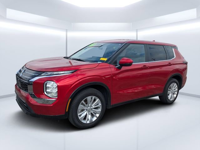 Used 2025 Mitsubishi Outlander ES image 7