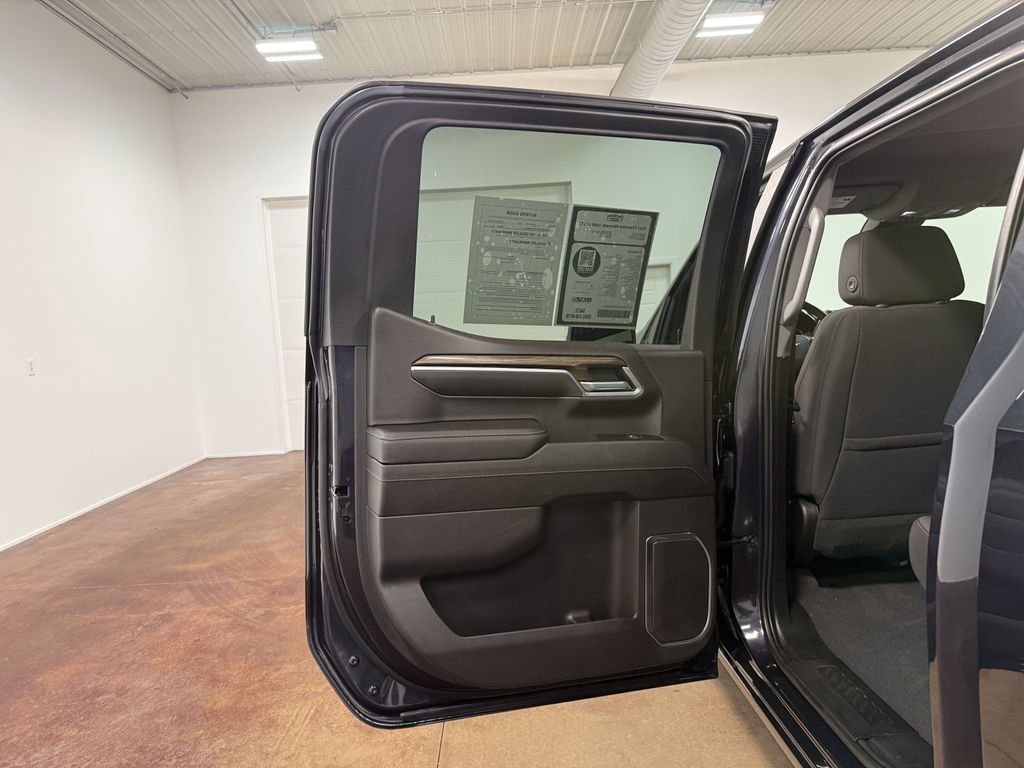 Used 2022 Chevrolet Silverado 1500 LT image 49