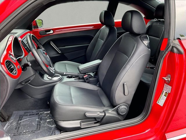 Used 2015 Volkswagen Beetle 1.8T FWD image 26