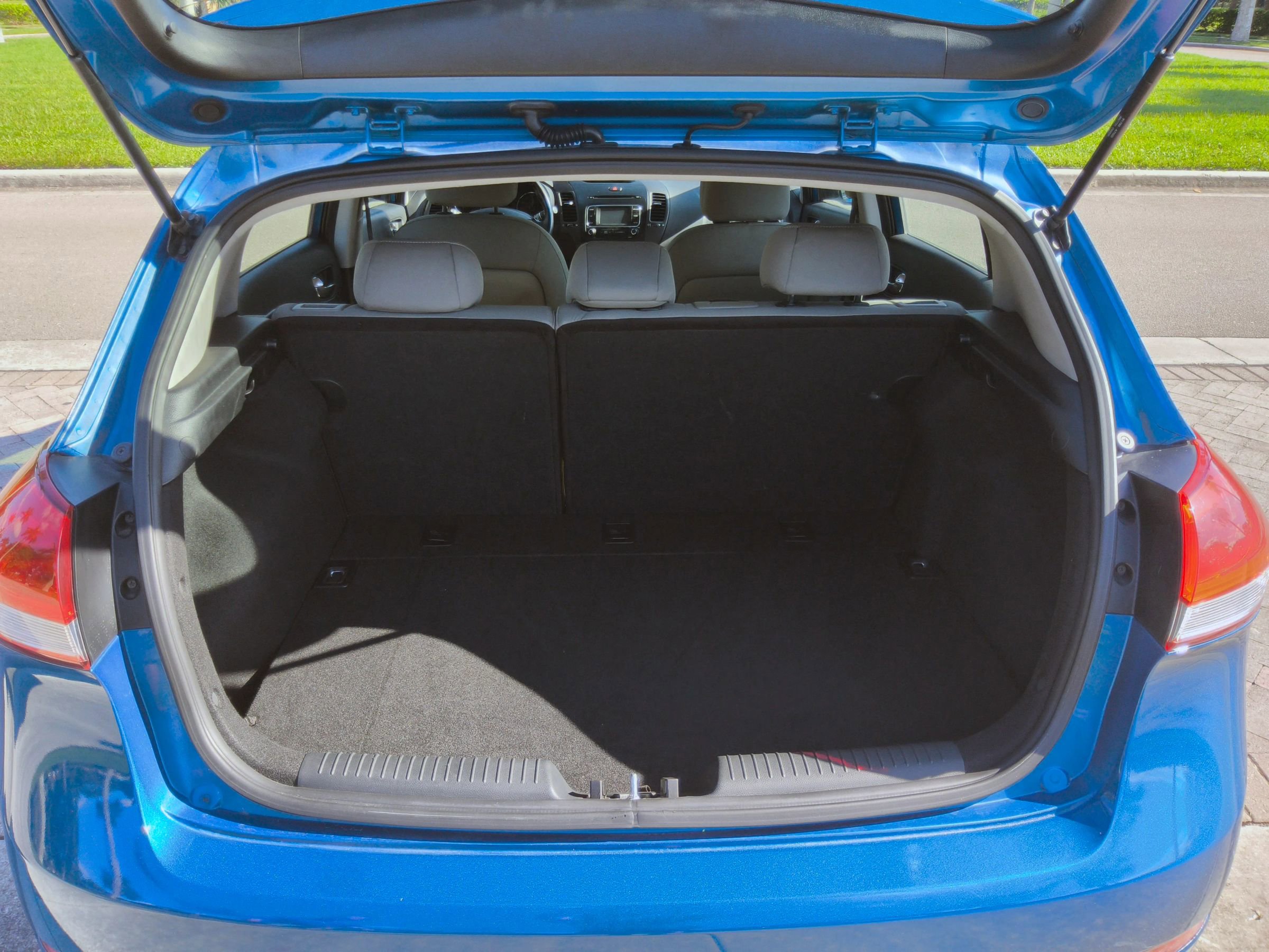 Used 2014 Kia Forte EX image 39
