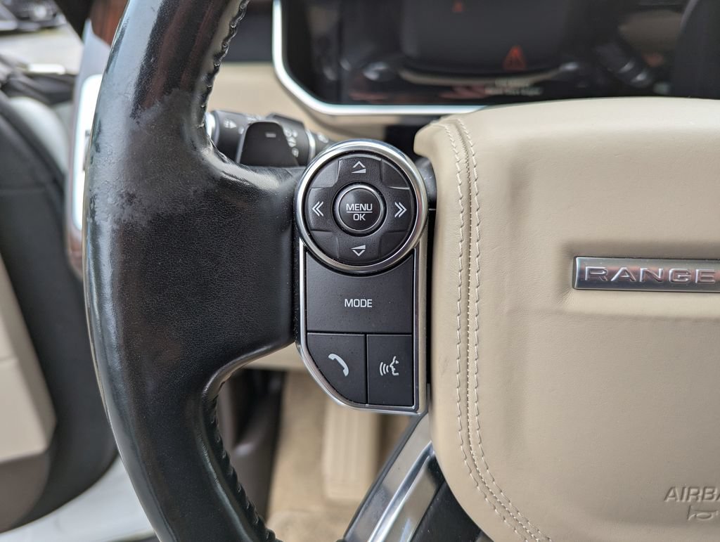 Used 2016 Land Rover Range Rover HSE AWD/4WD image 16