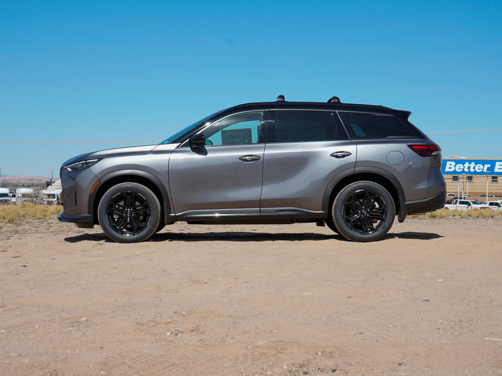 Certified 2026 INFINITI QX60 Sport w/ Dark Cargo Package AWD/4WD image 8