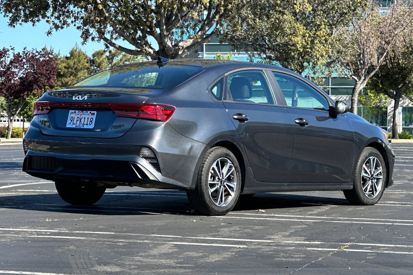 Certified 2024 Kia Forte LXS w/ LXS Technology Package image 4