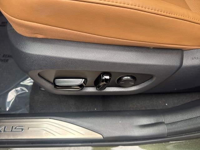 Used 2025 Lexus NX 250 FWD w/ Accessory Package (K3) image 16