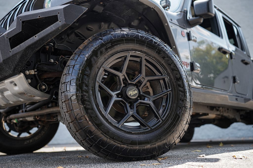 Used 2021 Jeep Gladiator Mojave w/ LED Lighting Group image 18