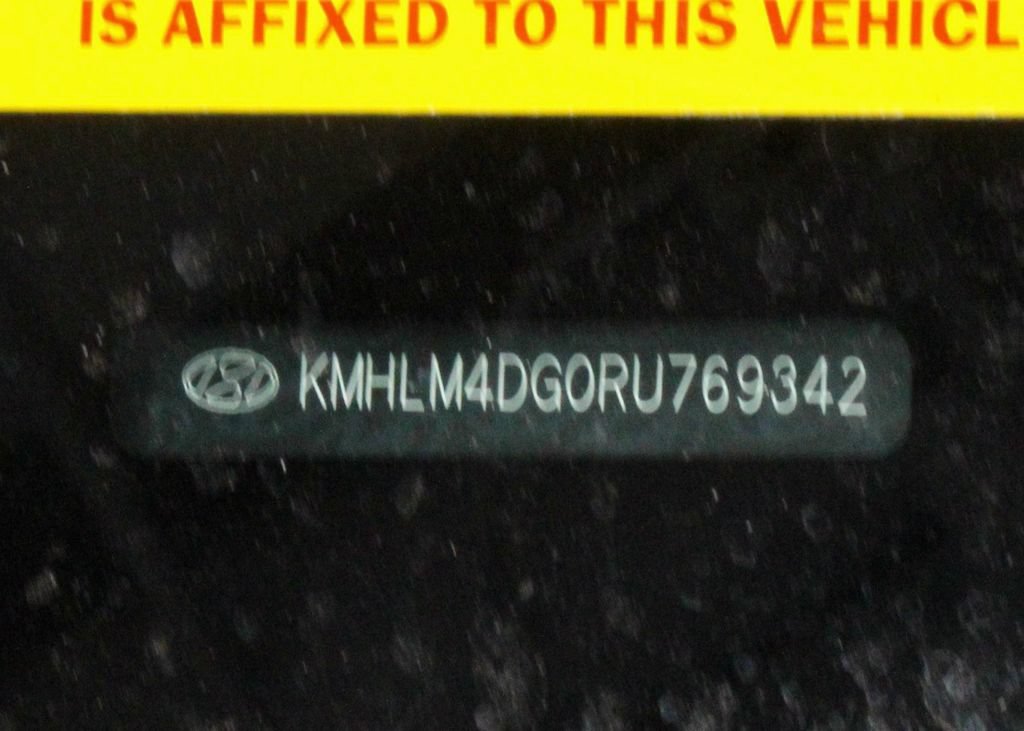 Used 2024 Hyundai Elantra SEL FWD image 32