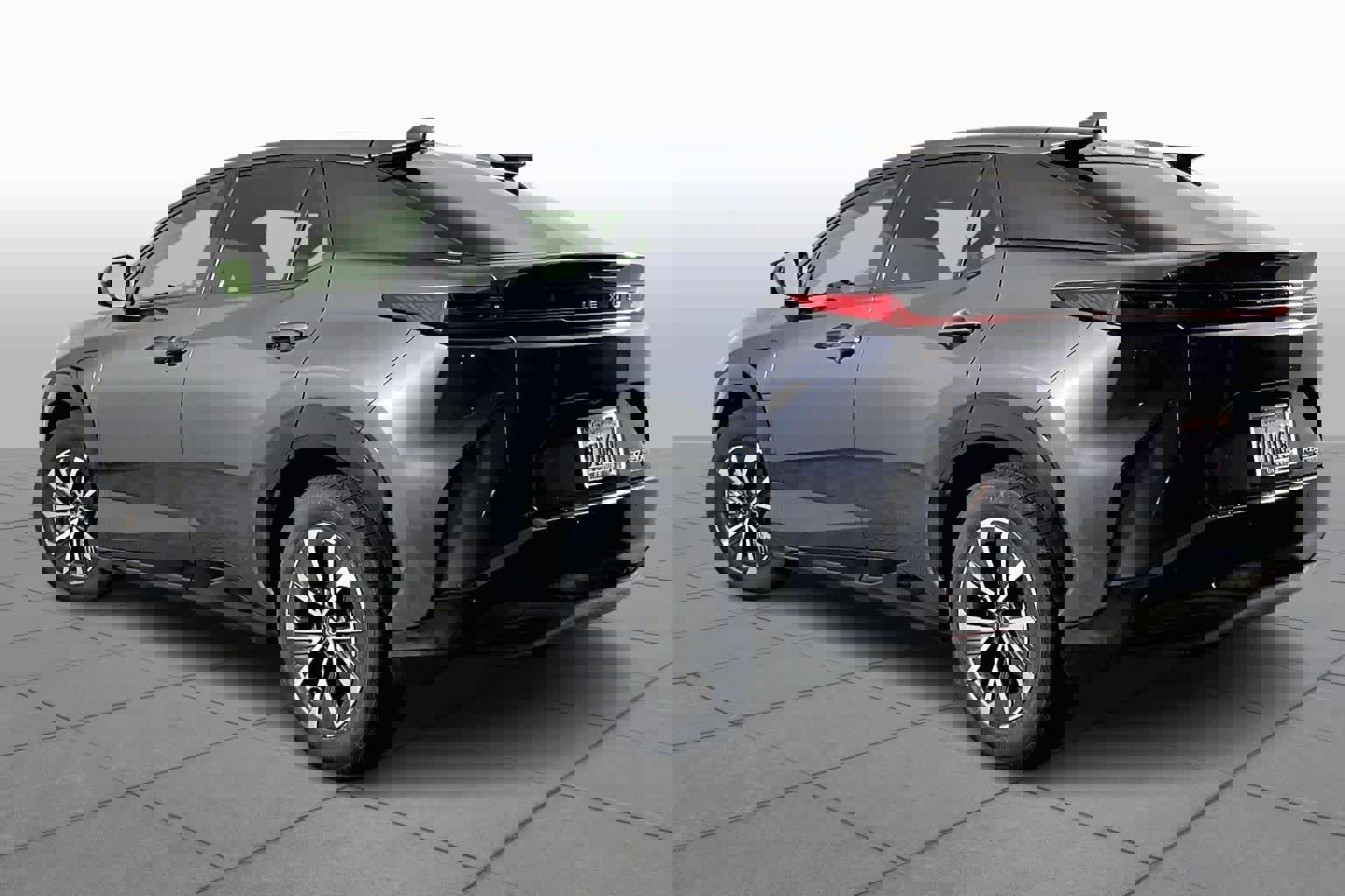 Used 2023 Lexus RZ 450e Premium image 11