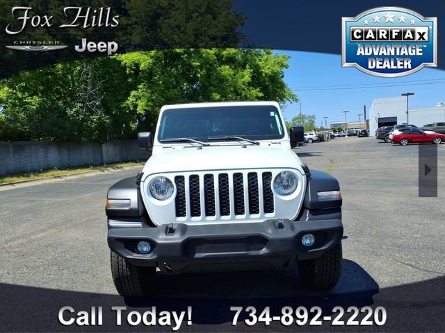 Used 2020 Jeep Gladiator Sport w/ Quick Order Package 24S AWD/4WD image 2