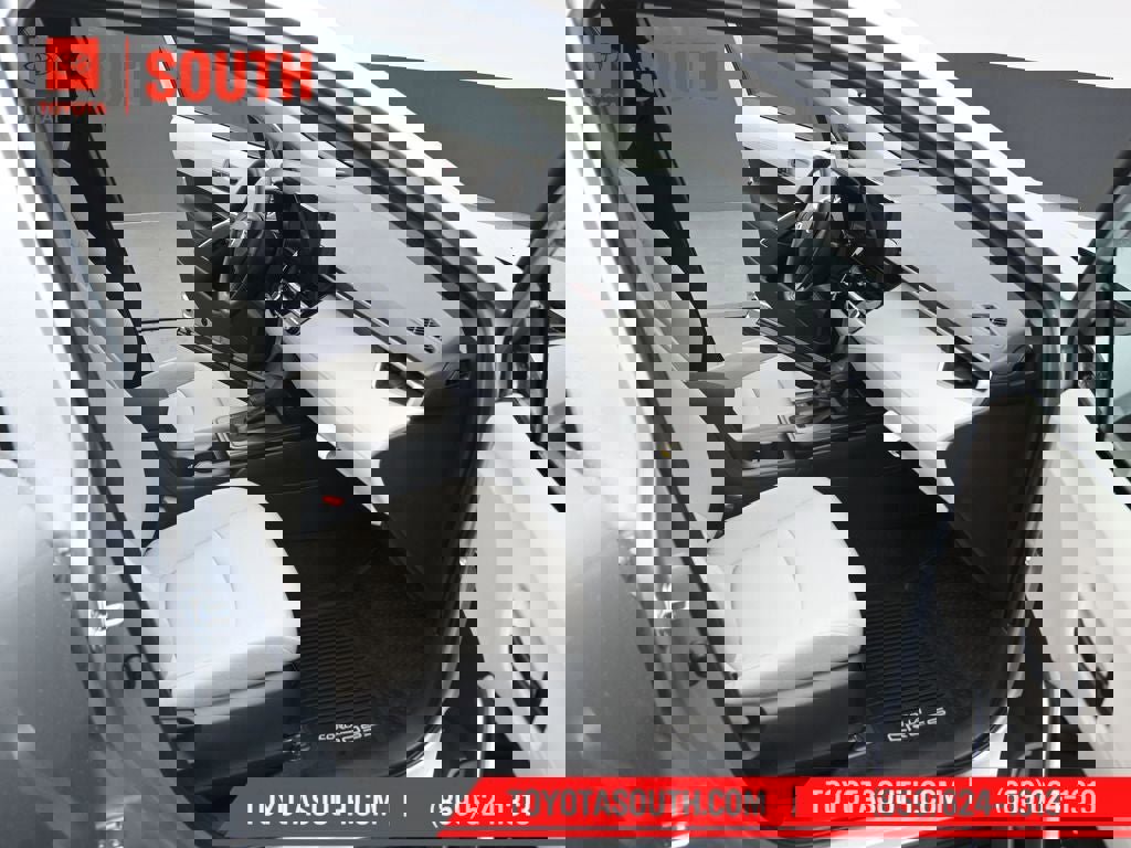 New 2026 Toyota Corolla Cross L image 30