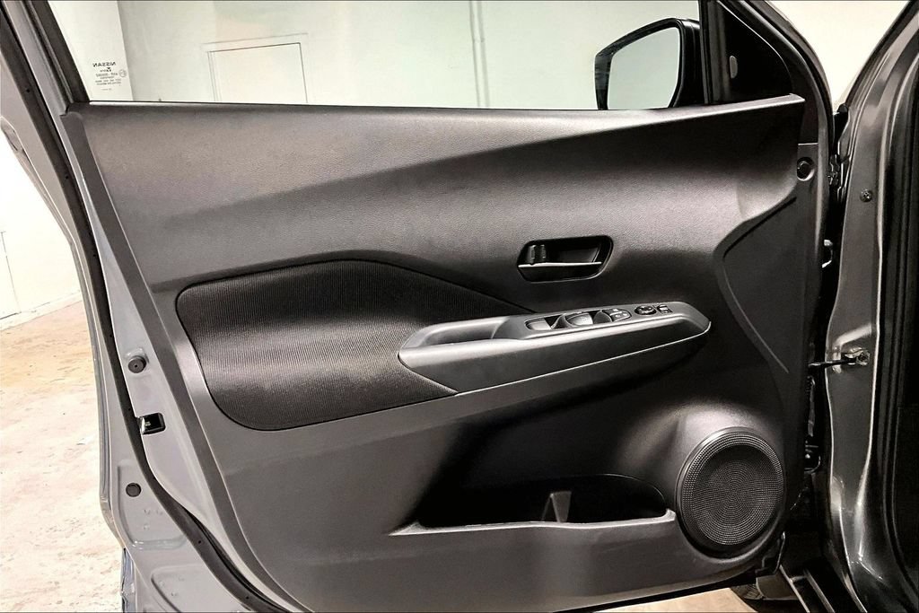 Used 2024 Nissan Kicks S FWD image 21