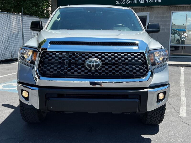 Used 2019 Toyota Tundra SR5 AWD/4WD image 2