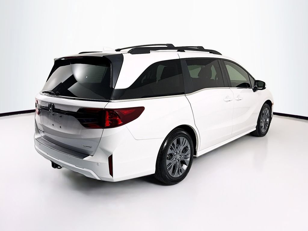 Certified 2025 Honda Odyssey Touring image 5