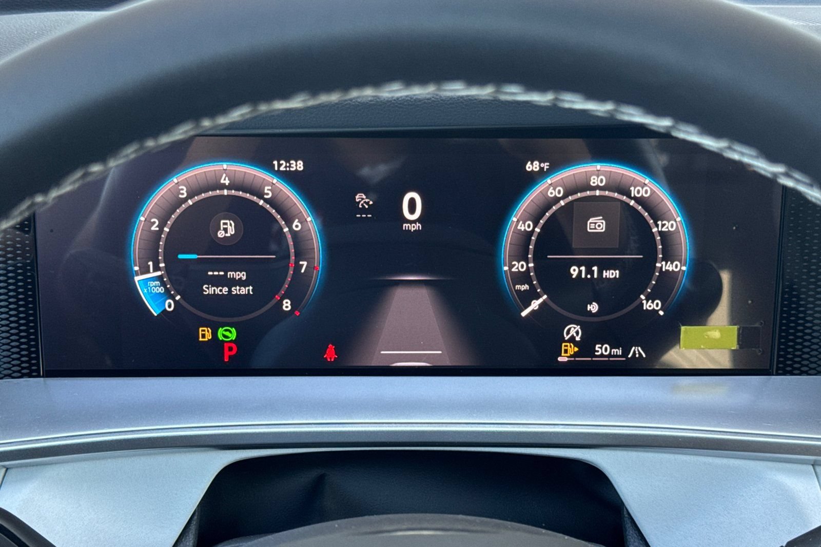 New 2025 Volkswagen Tiguan SE AWD/4WD image 24