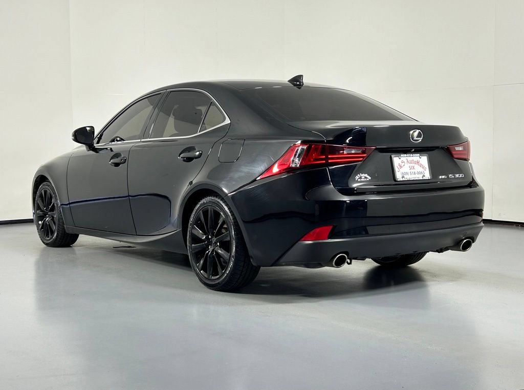 Used 2016 Lexus IS 300 AWD w/ Premium Package image 5