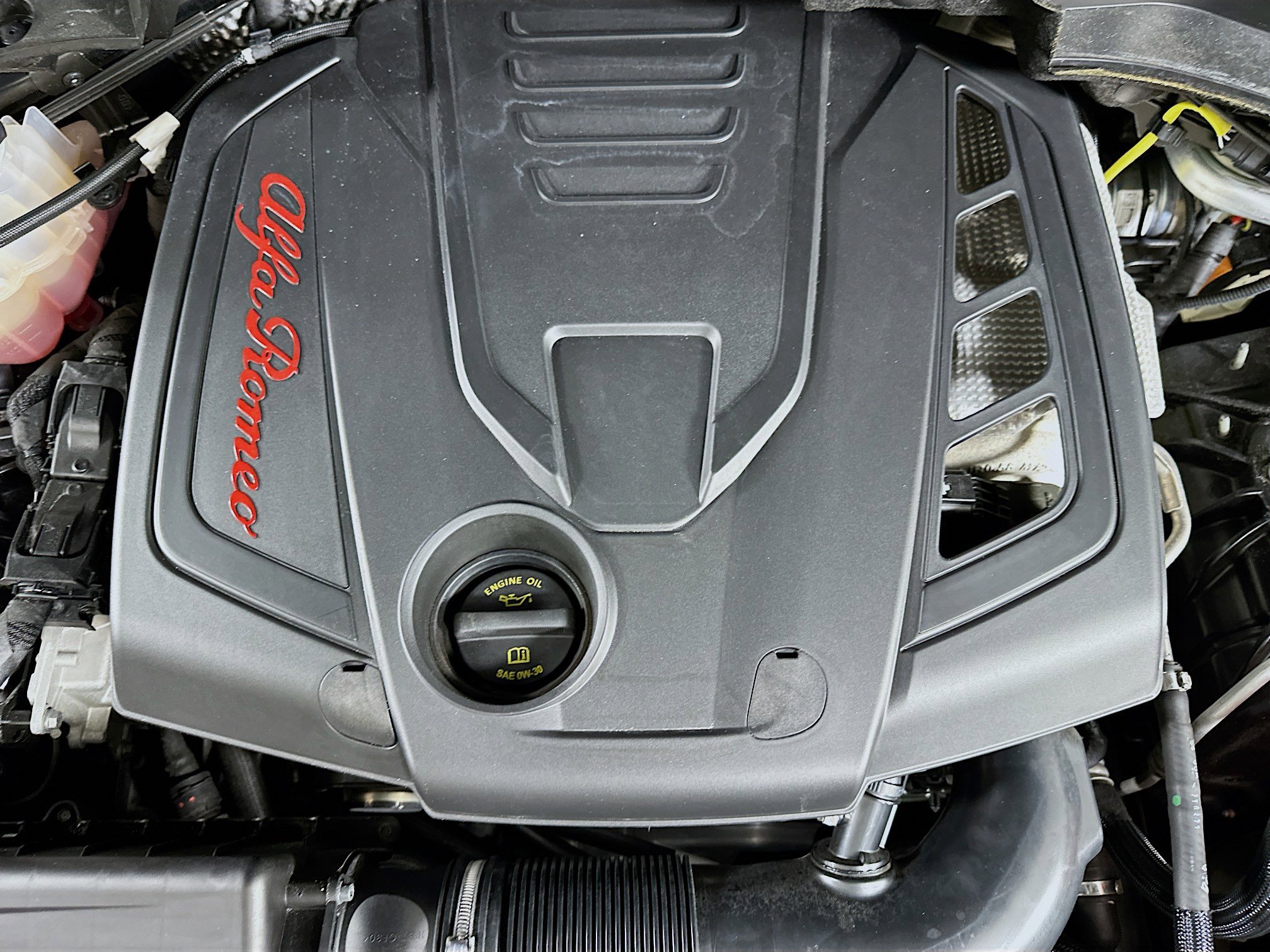 Used 2023 Alfa Romeo Stelvio Sprint RWD image 35