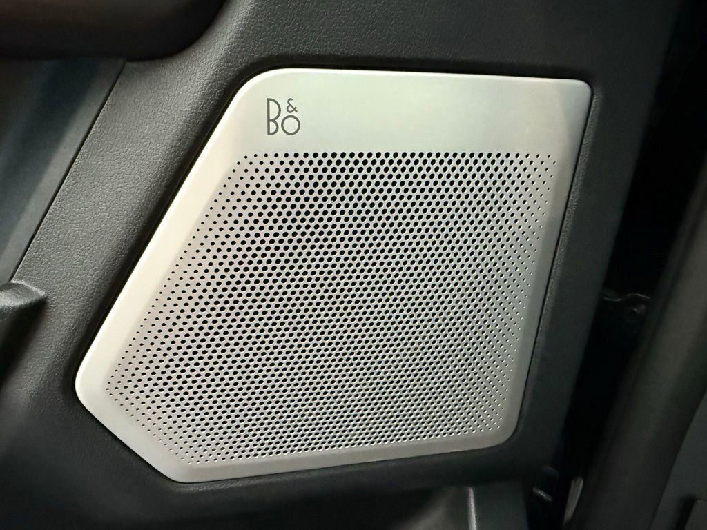 New 2025 Ford F150 Lariat w/ Equipment Group 502A High image 27