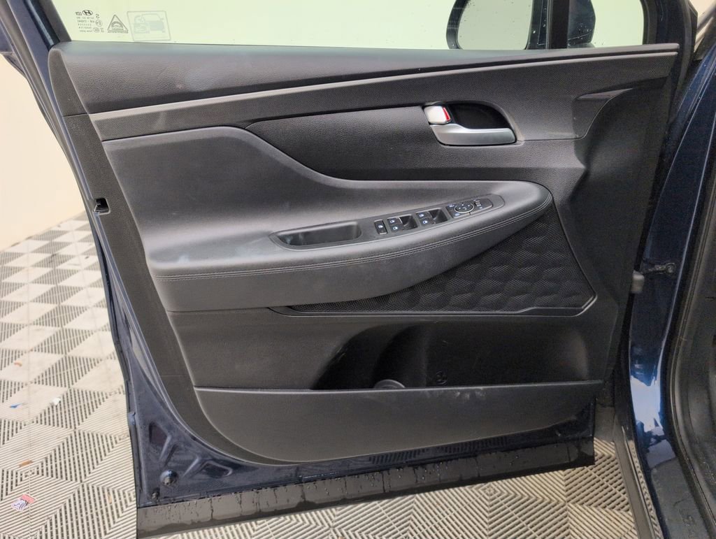 Used 2021 Hyundai Santa Fe SE FWD image 31