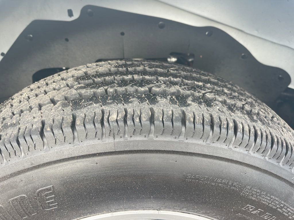 Used 2024 Chevrolet Express 2500 Work Van w/ Driver Convenience Package image 26