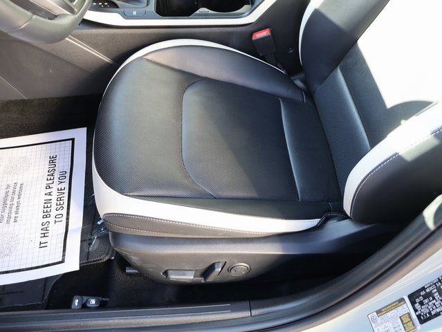 Used 2025 Kia K4 GT-Line w/ GT-Line Premium Package image 36