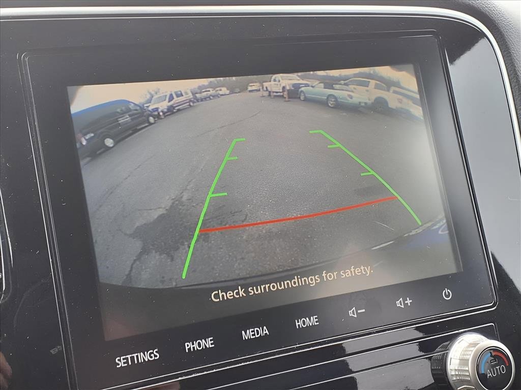 Used 2020 Mitsubishi Outlander SEL image 9