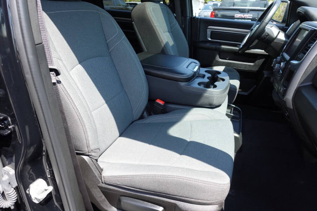 Used 2023 RAM 1500 Warlock AWD/4WD image 41