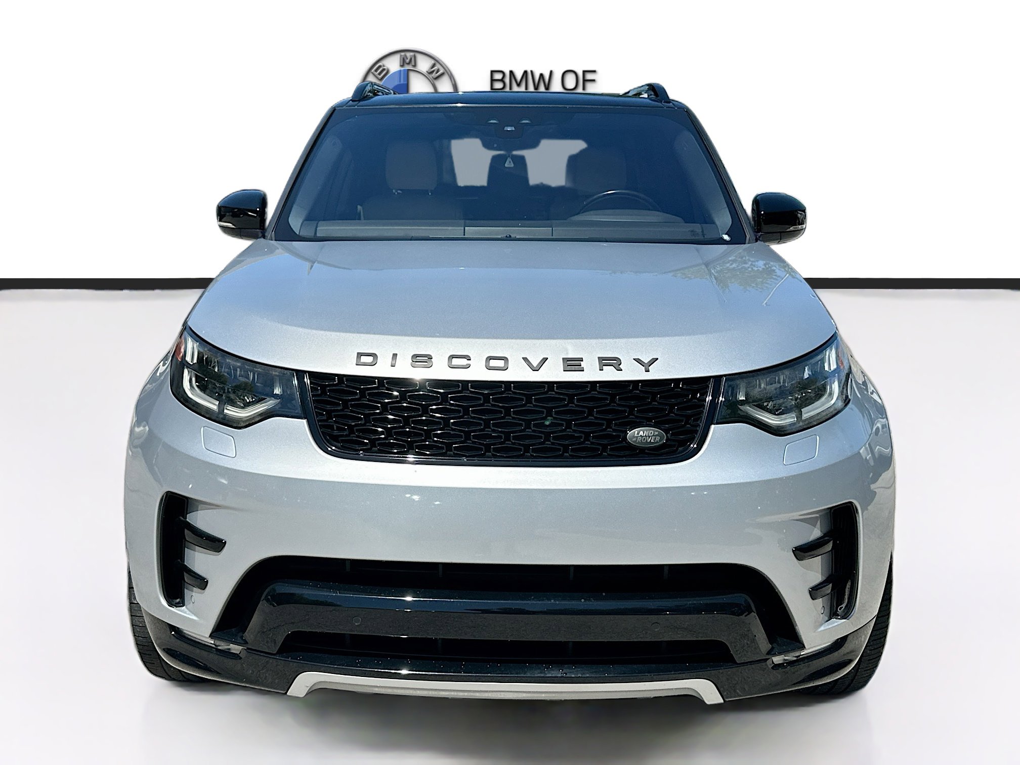 Used 2019 Land Rover Discovery HSE AWD/4WD image 2