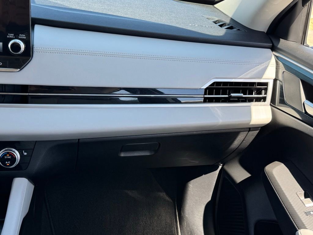 Used 2023 Mitsubishi Outlander SEL image 20