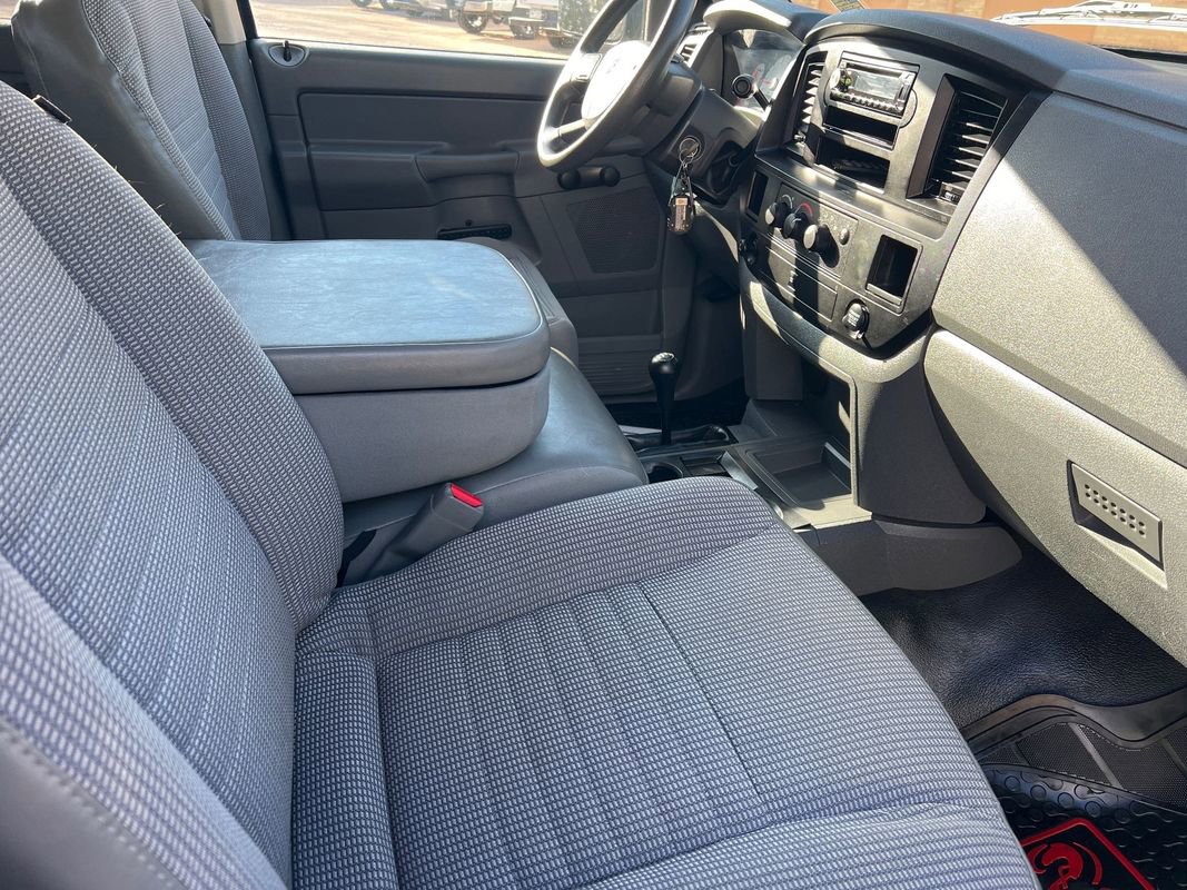 Used 2008 Dodge Ram 2500 Truck ST w/ Popular Equipment Group AWD/4WD image 16