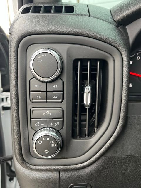 Used 2026 GMC Sierra 1500 Pro w/ Graphite Edition image 16