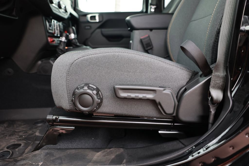 New 2026 Jeep Wrangler Unlimited Sport image 14