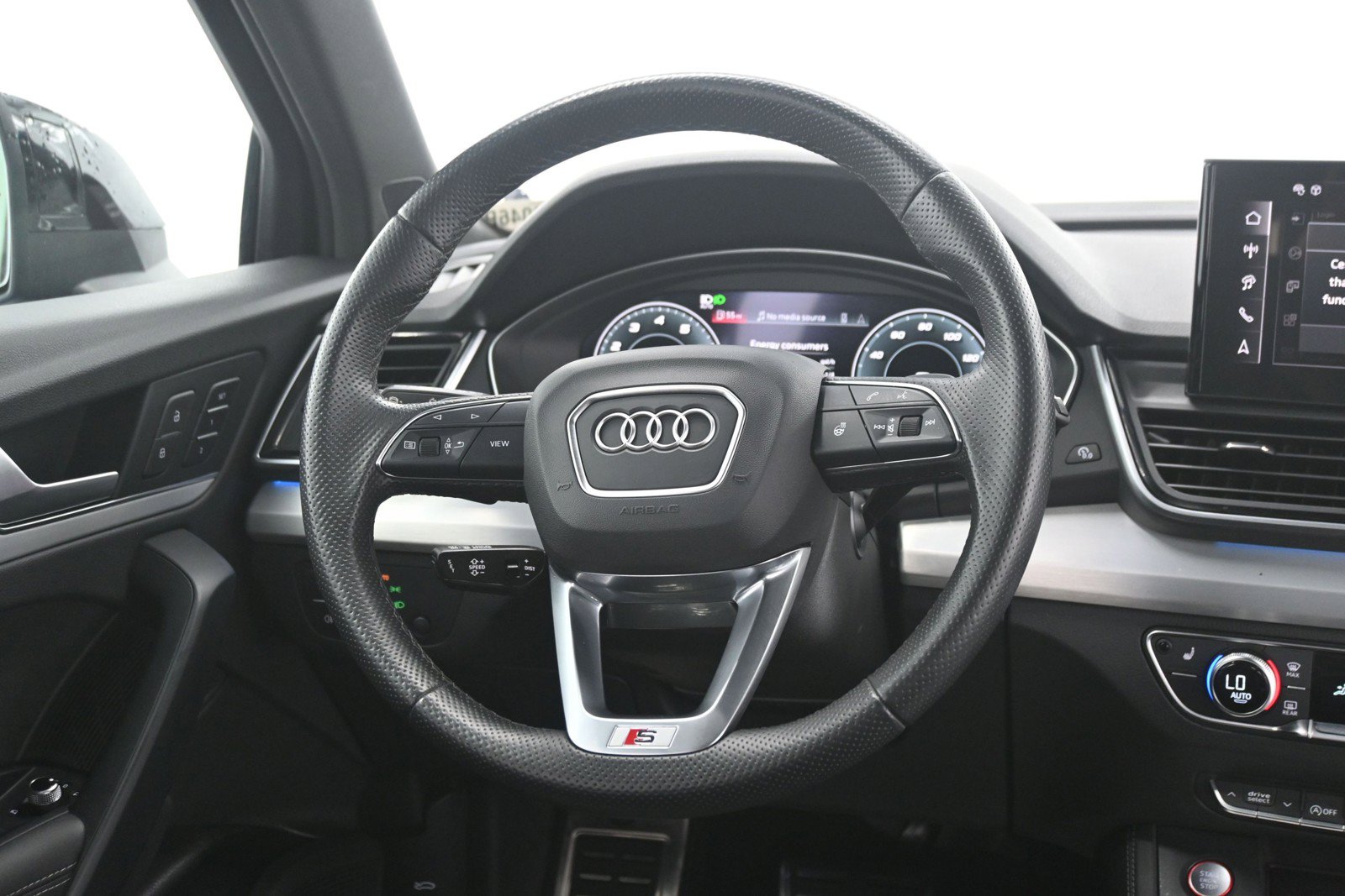Used 2024 Audi SQ5 Prestige AWD/4WD image 20