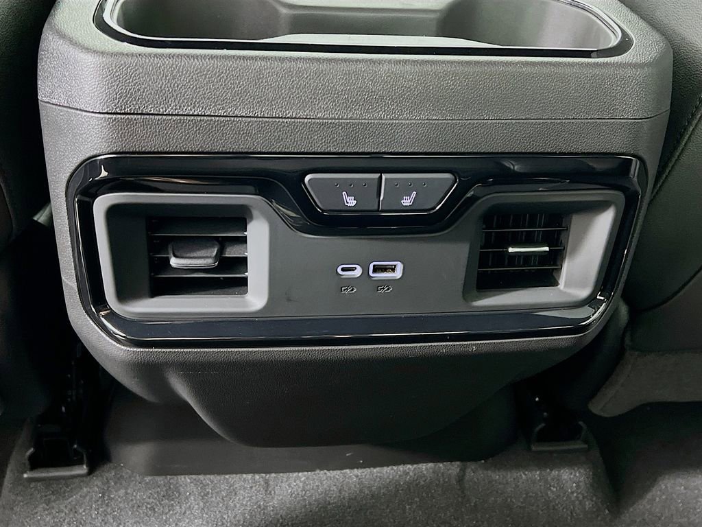 Used 2026 Chevrolet Silverado 1500 ZR2 image 26
