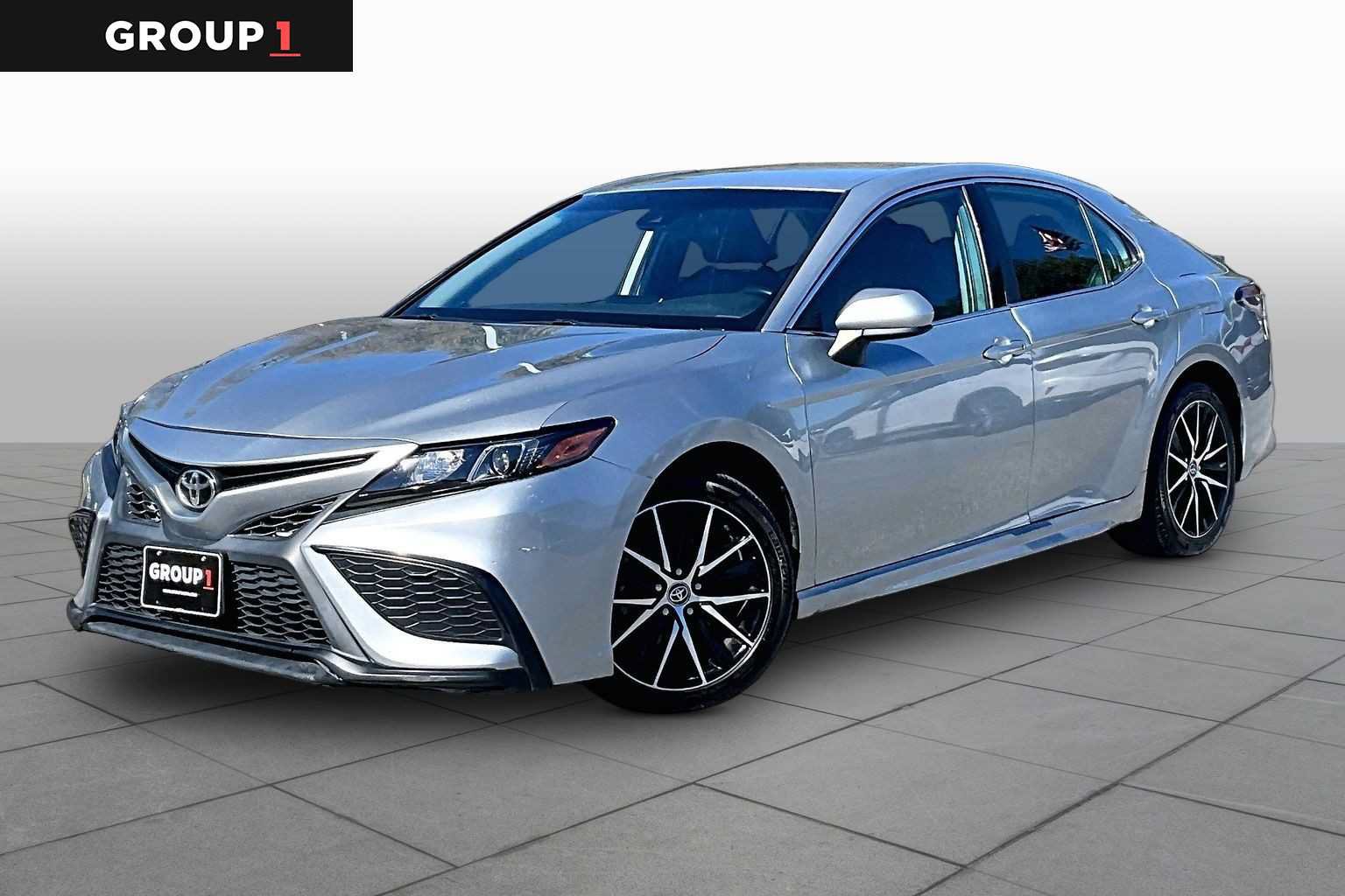 Used 2021 Toyota Camry SE