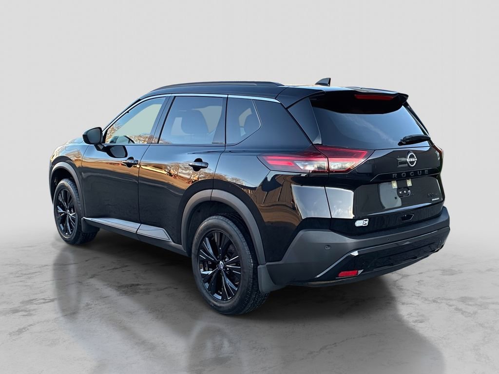 Certified 2023 Nissan Rogue SV w/ SV Premium B Package image 5