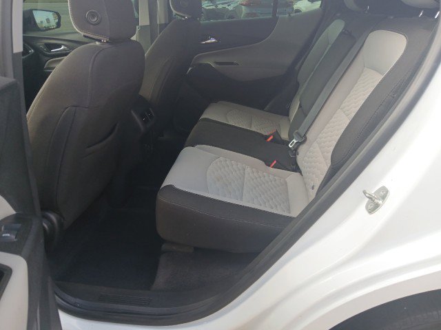 Used 2020 Chevrolet Equinox LS FWD image 11