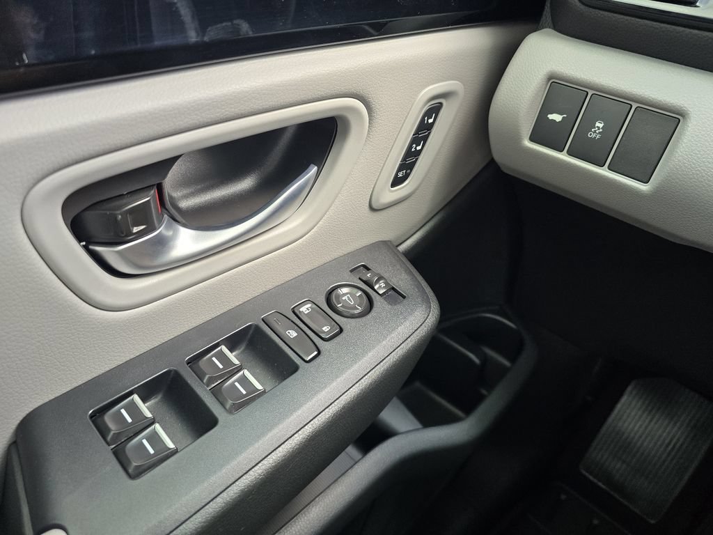 Certified 2025 Honda Pilot EX-L image 22