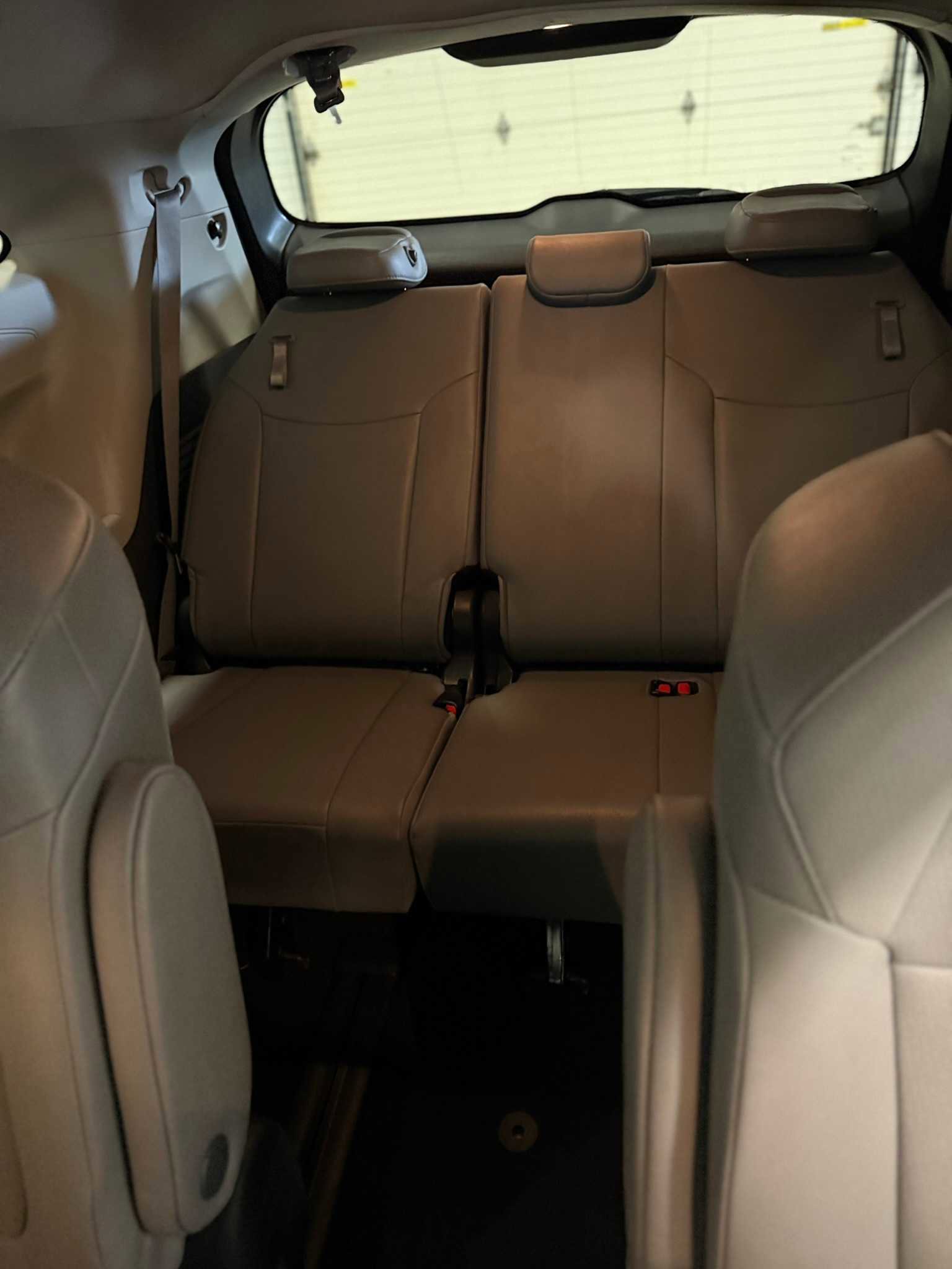 Certified 2023 Toyota Sienna XLE AWD/4WD image 26
