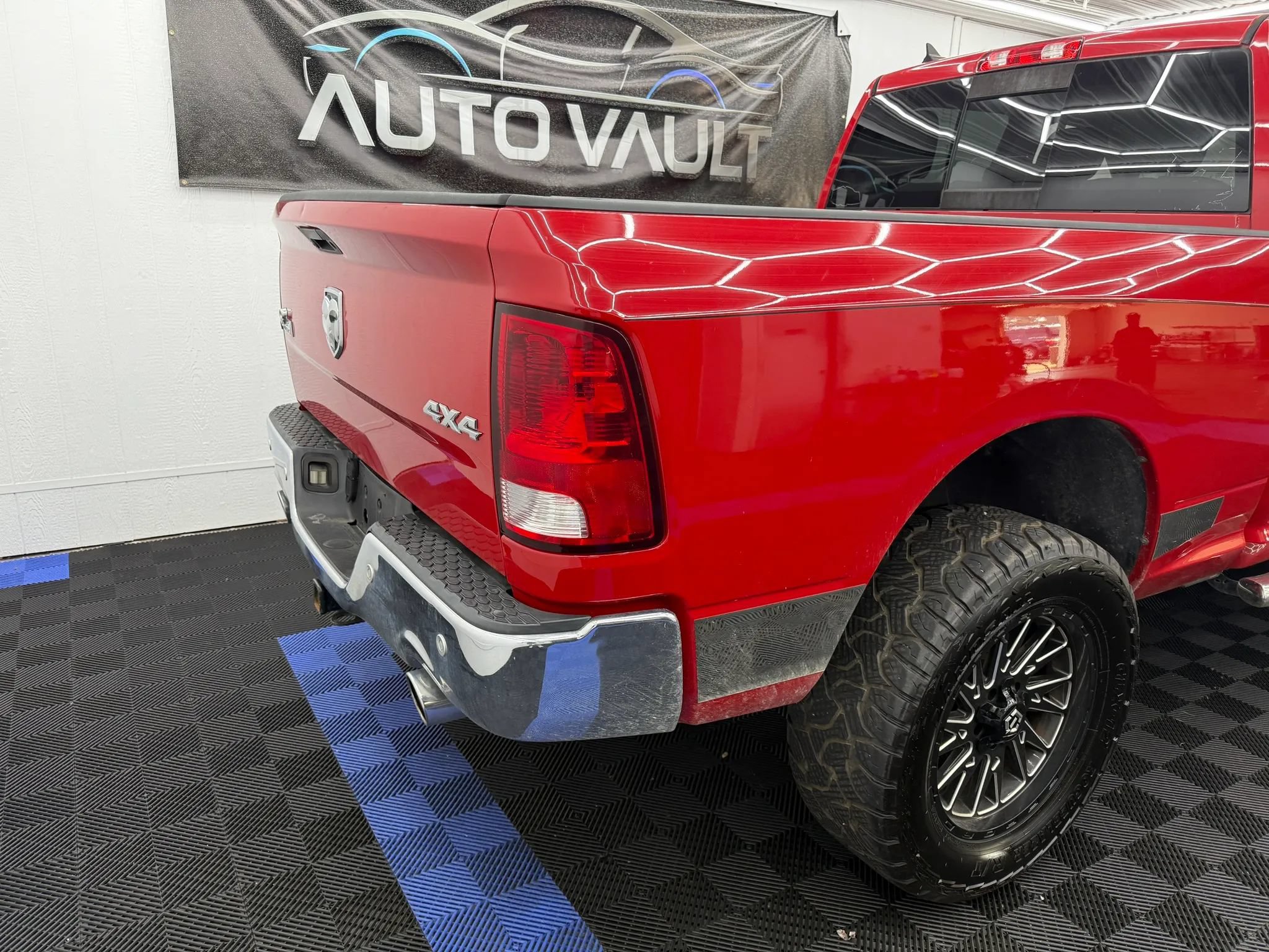 Used 2016 RAM 1500 Big Horn AWD/4WD image 3