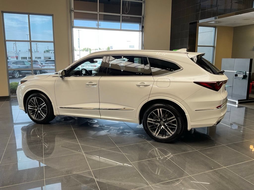 Used 2026 Acura MDX w/ Advance Package AWD/4WD image 5