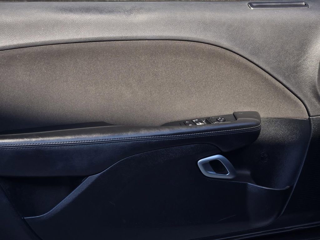 Used 2018 Dodge Challenger R/T image 14