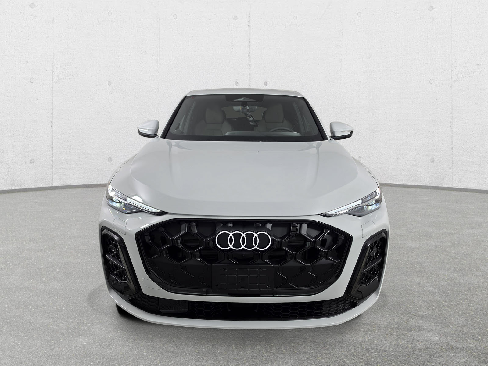 New 2026 Audi Q5 Premium Plus AWD/4WD image 2